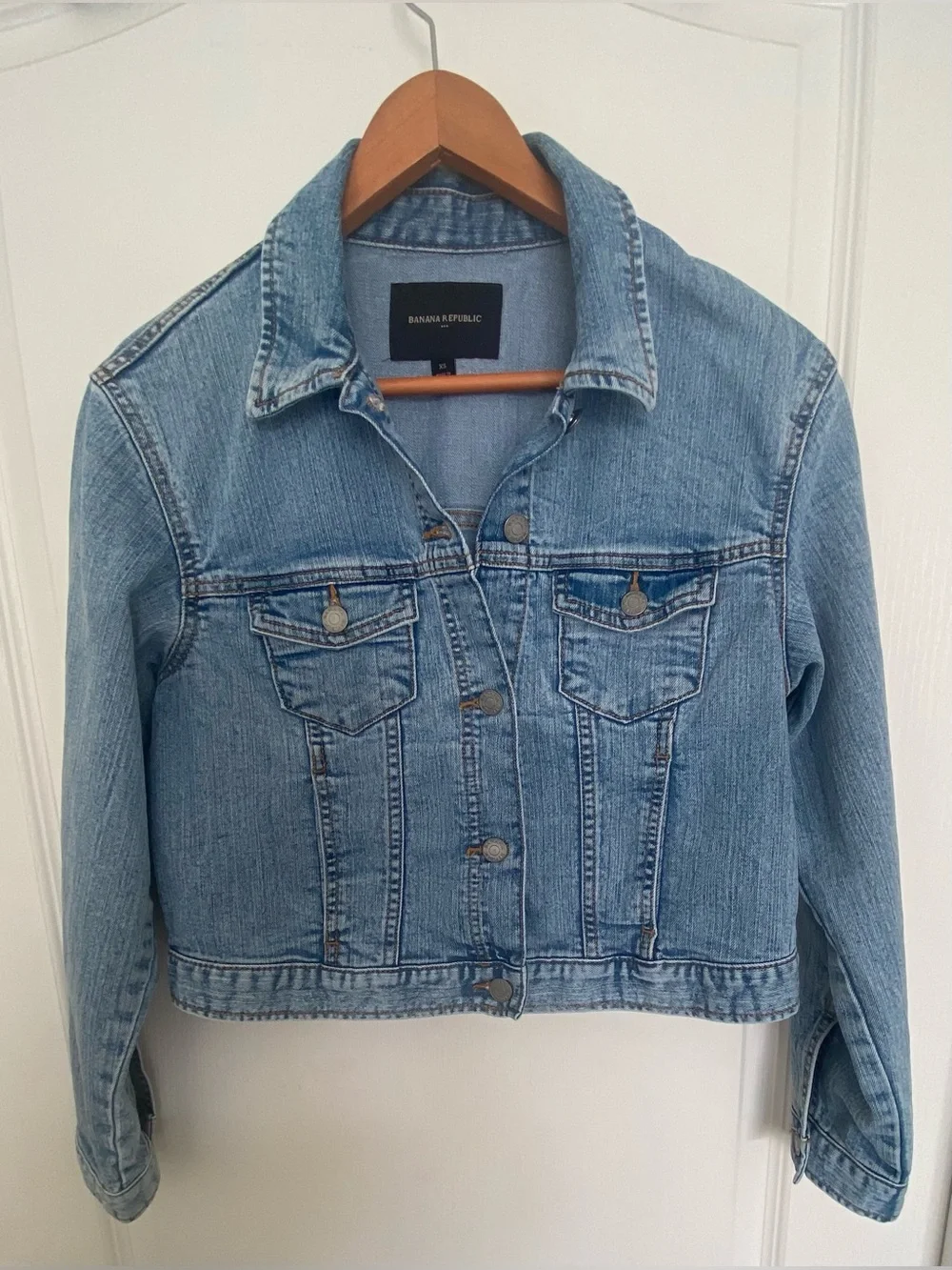 Banana Republic Women's Light Blue Denim Jacket